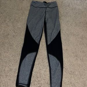 American Eagle high rise athletic leggings
